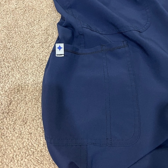 Scrubstar Core Essentials Drawstring Cargo Scrub Pants - Picture 6 of 8